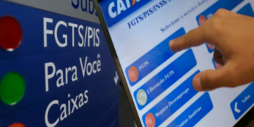 PRESENTÃO DA CAIXA HOJE (07/02): Brasileiros que nasceram em Fevereiro podem sacar até R$ 2,9 mil; veja como