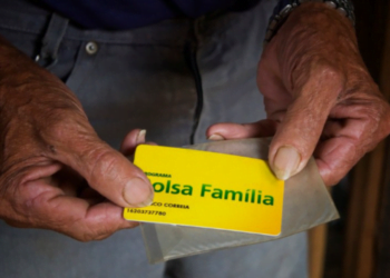 REVIRAVOLTA no Bolsa Família de MARÇO: Parcela com VALOR REDUZIDO deixa beneficiários desapontados! Veja quanto você vai receber e a data de pagamento