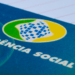 CONFIRMADO HOJE (24/02) PRESENTÃO do INSS: PIX de até R$7 mil para aposentados com NIS final de 1 a 0
