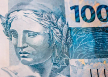 PRESENTÃO HOJE (08/02): Idosos são surpreendidos com PIX EXTRA de R$ 800