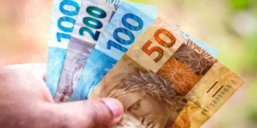 EXCELENTE NOTÍCIA HOJE (08/02): Aumento do salário mínimo para R$ 1.550 é CONFIRMADO para trabalhores! Confira