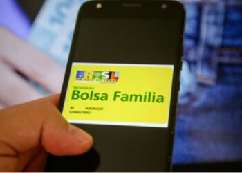Nova Revisão Cadastral pode resultar na PERDA DO BOLSA FAMÍLIA. Saiba Mais!