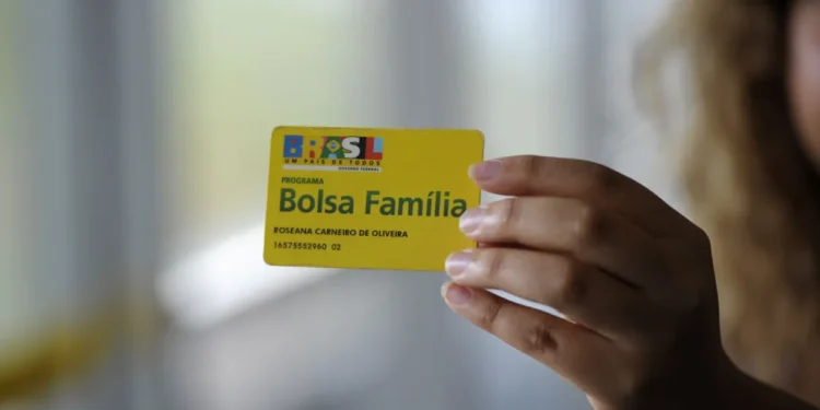 Confira quais estados em Calamidade Pública estão recebendo o Bolsa Família HOJE (16)