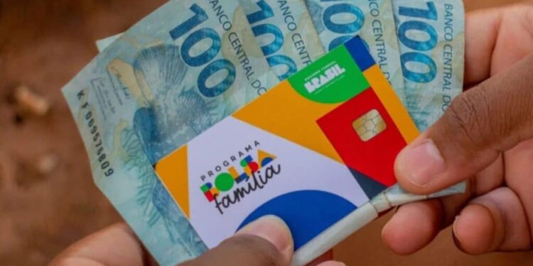 Veja aqui quem pode receber adicional do Bolsa Família de R$142,00