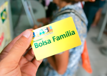 Quanto tempo leva para REGULARIZAR o Bolsa Família bloqueado? Entenda aqui
