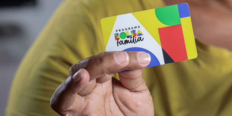 Bolsa Família de FEVEREIRO: Mudanças nas regras para beneficiários que moram sozinhos? Confira
