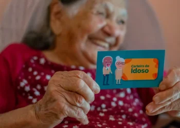 Carteira do Idoso pode SUBSTITUIR o RG? Confira