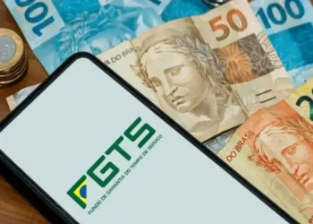 Fez EMPRÉSTIMO do FGTS e foi demitido(a)? Veja o que fazer!