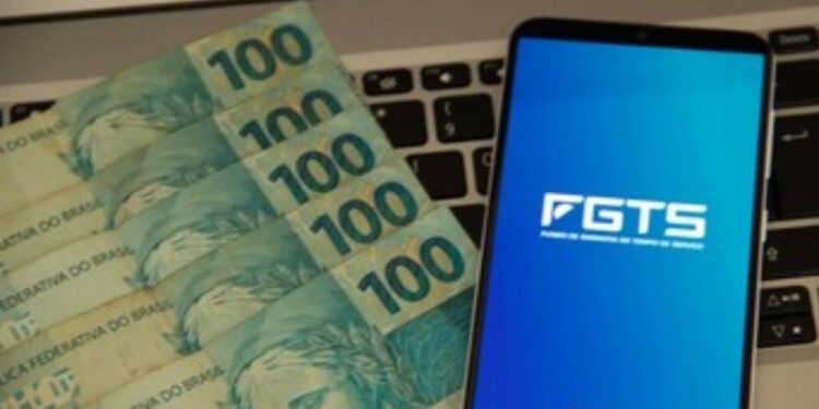 FGTS para Ex-Servidores da Lei 100: Pagamento Iniciado pelo Governo