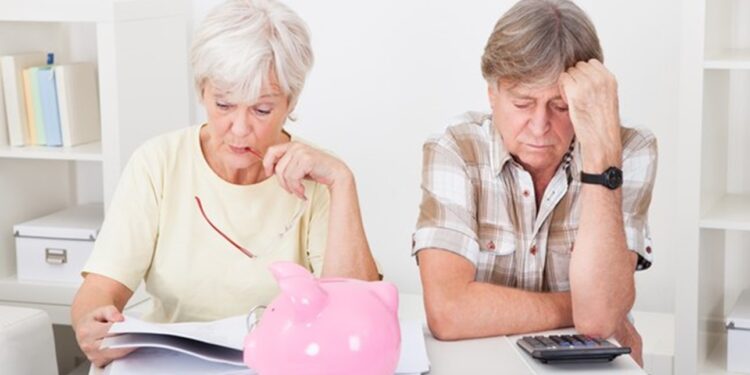 ÓTIMA NOTÍCIA! Idosos SUPERENDIVIDADOS terão DÍVIDAS PERDOADAS, conheça a novidade