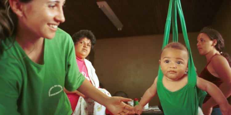 Beneficiários do BOLSA FAMÍLIA são convocados para PESAGEM OBRIGATÓRIA nesta sexta-feira (1º); veja se seu nome está na lista