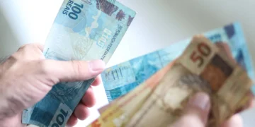REAJUSTE nos valores da aposentadoria e seguro-desemprego a partir de HOJE (01/02); veja quanto você vai receber