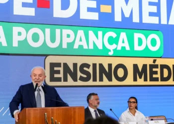 Veja como CONSULTAR o Programa Pé de Meia pelo aplicativo Jornada do Estudante