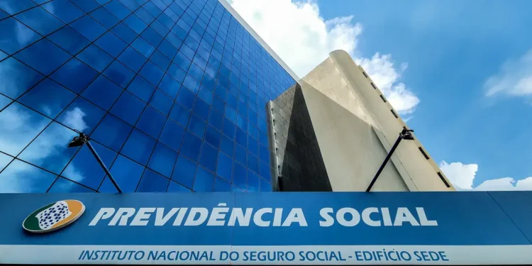 Veja quem receberá pagamento do INSS na próxima segunda-feira (25)!