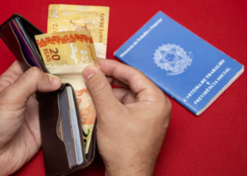 Divulgada lista de CPFs habilitados para receber o ABONO SALARIAL 2024 em Março e Abril; confira datas de pagamento