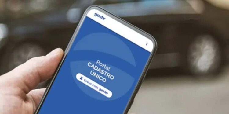 Como se cadastrar no CadÚnico para receber o Bolsa Família ainda em Março? Veja