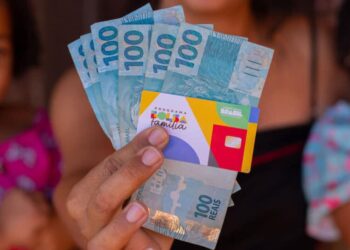 Governo anunciou NOVO calendário de pagamentos para o Bolsa Família de março; confira novas antecipações