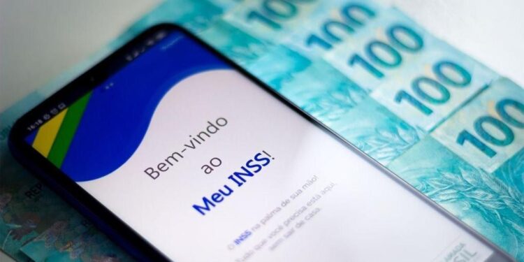 É OFICIAL! INSS divulga data da primeira parcela do 13º de 2024!