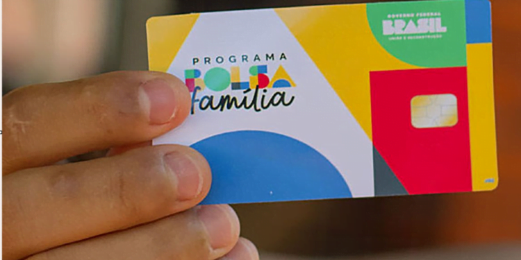 Bolsa Família: DIVULGADA AGORA (12/03) lista de NIS contemplados para receber pagamento de R$ 800 em Março