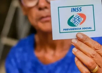 Antecipação do pagamento do 13º salário HOJE (11/03) para aposentados e pensionistas?