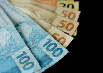 ACABA DE SAIR: Governo autoriza PRESENTÃO para inscritos no Cadastro Único com valor estimado de R$ 1.890