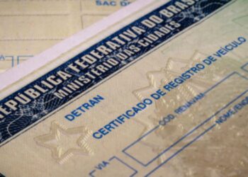 CNH: Senado Aprova Desconto de 50% na Renovação para Idosos