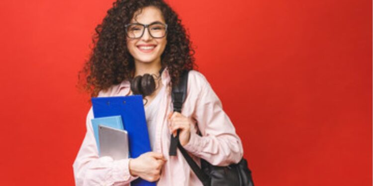 Oportunidade Única: Desenrola FIES Pode Limpar suas Dívidas Estudantis