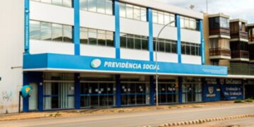 Idosos Recebem ANTECIPAÇÃO de Renda Fixa do INSS e Ficam Contentes!