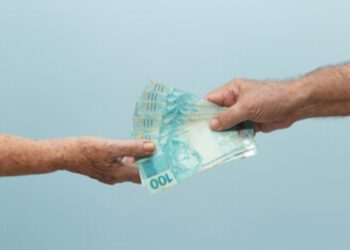 Presente para os APOSENTADOS: Consignado do INSS tem Taxa de Juros REDUZIDAS