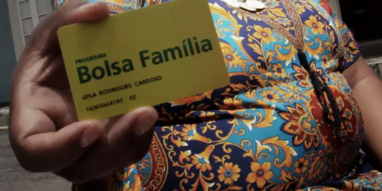 Veja como TURBINAR seu Bolsa Família e receber mais de R$ 2 MIL por mês!