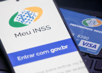 Antecipação do 13º Salário para beneficiários do INSS disponível HOJE (17/04)? Quem recebe o pagamento? Confira detalhes!