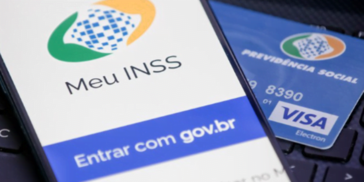 Antecipação do 13º Salário para beneficiários do INSS disponível HOJE (17/04)? Quem recebe o pagamento? Confira detalhes!