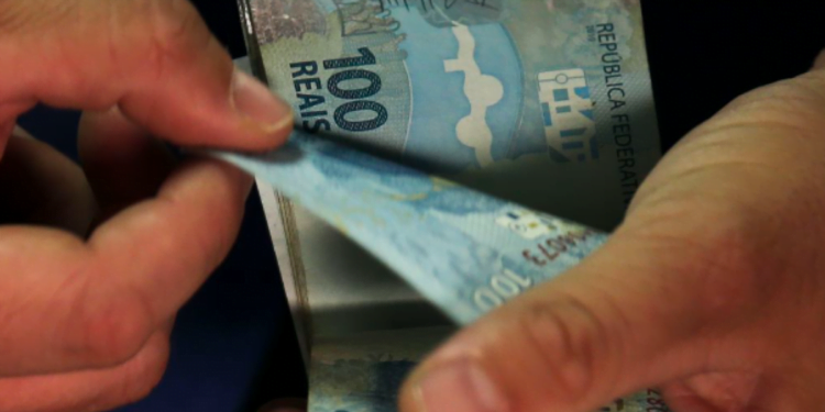13º salário do INSS: Veja as datas de pagamento para quem recebe ACIMA de um salário mínimo