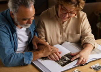 Idosos podem receber o Bolsa Família? Entenda