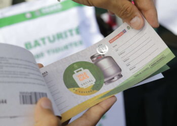 Vale-Gás Social: Confira lista de quem pode receber em abril