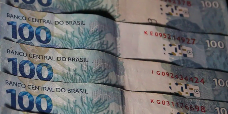 PIS 2024: Liberado NOVO PIX de mais de R$ 1.000 nesta segunda-feira (08/04)? Confira a lista de quem recebe