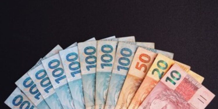 Boa Notícia! Governo de São Paulo Paga Auxílio de Até R$ 2.400 para Este Grupo