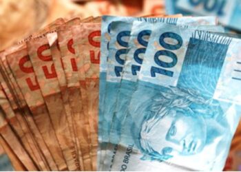 Governo Estabelece Cronograma para Pagamento de Auxílio de R$ 1,4 mil a Idosos