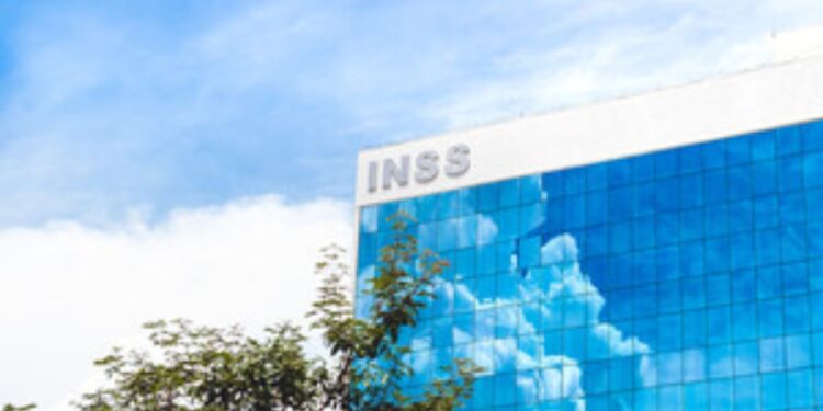 INSS: Projeto Pacifica Eleva a Eficiência na Análise de Benefícios