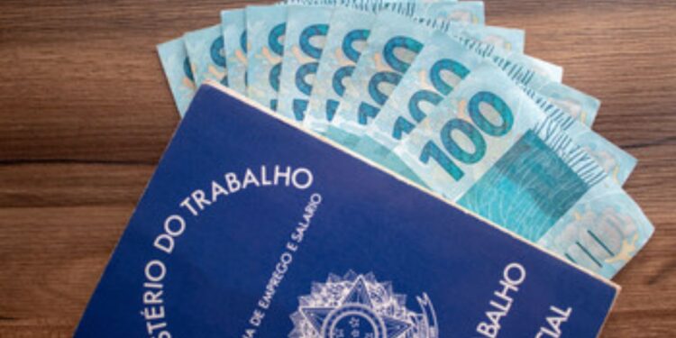 Início dos Pagamentos do 13º Salário para Beneficiários do INSS: Começam na Quarta-feira (24)