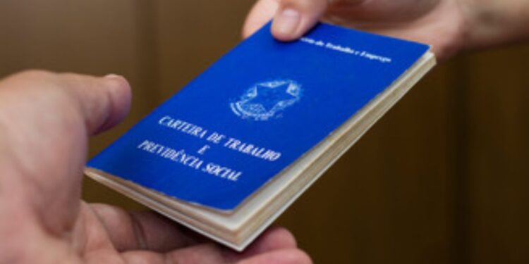 Demissão Por Justa Causa: Motivos que Podem Levar a Essa Modalidade de Desligamento