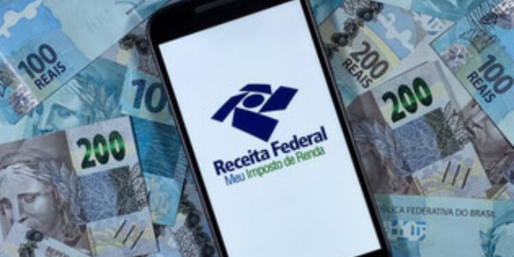 Imposto de Renda: Mesmo com Correções, Faixa de Isenção da Tabela Permanece com Defasagem de 122%