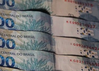 Confirmado VALOR EXTRA de R$ 90 para trabalhadores com carteira assinada? Pagamento já está disponível? Veja