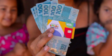 Bolsa Família de julho começa EM BREVE e tem NOVIDADES na rodada; veja o calendário