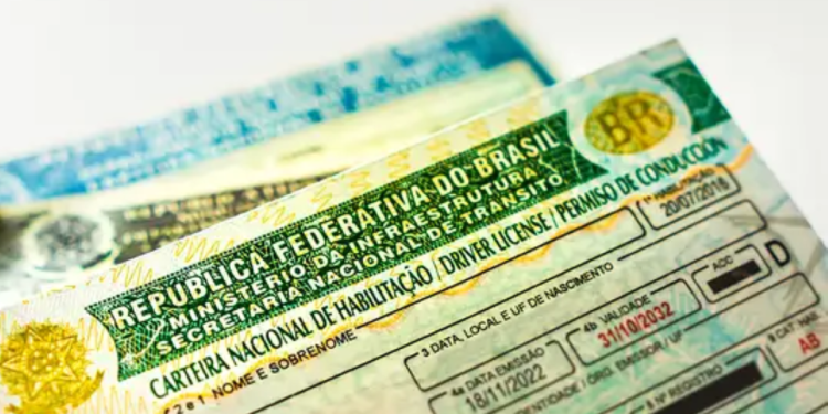 Mutirão com mais de 700 vagas para emissão de CNH acontece neste sábado (25/05);