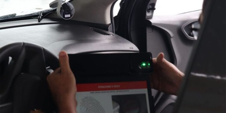 Detran quer usar câmeras nos testes de CNH e brasileiros ficam preocupados