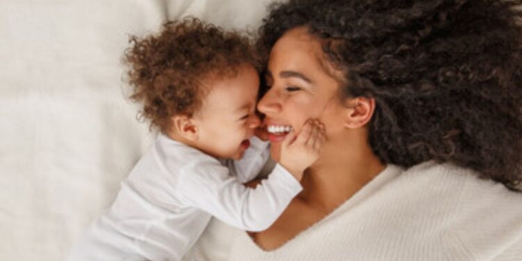 Bolsa Família: Novo auxílio de R$ 300 para Mães! Veja como adquirir