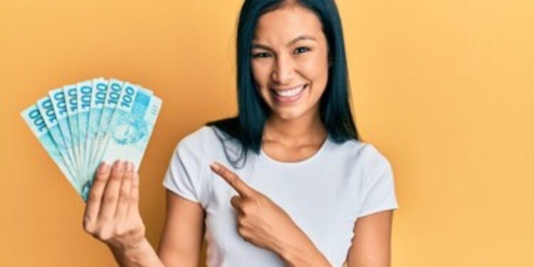 Dinheiro na conta! Beneficiárias do CadÚnico ficam surpresas com PRESENTE do Governo