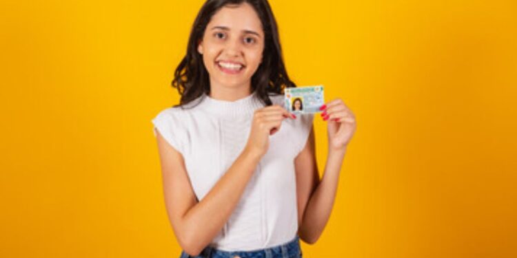 Quer tirar a CNH de graça? Veja em quais estados isso é possível!