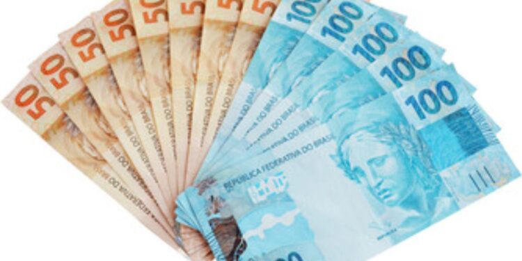 Governo libera ÓTIMA OPORTUNIDADE de empréstimo! IDOSOS com mais de 65 anos podem solicitar